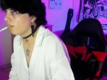 badfacex webcam model stream image