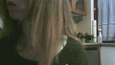 MissGi webcam model stream image