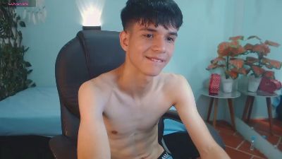 maxim_rod webcam cam4 model stream image