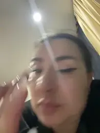 Abril_Luv webcam model stream image