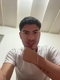 ApoloGray__ webcam model stream image