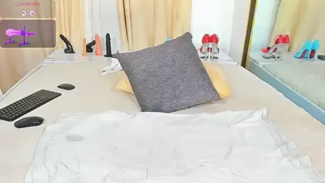 CREAMY_BUBBLEGUM webcam model stream image