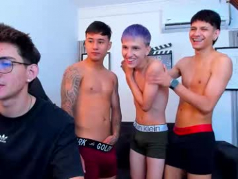 wallen_house webcam model stream image