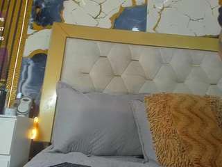 emily-86 webcam model stream image