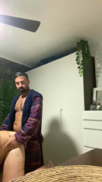 Maxo377 webcam model stream image