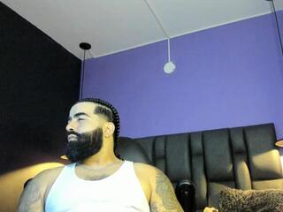 Leonidas Murphy webcam model stream image