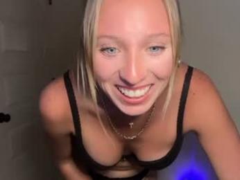 brooklynn6 webcam chaturbate model stream image