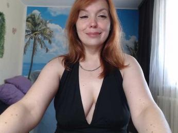 soaring-love webcam bongacams model stream image