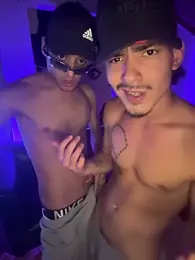 Cuteathleticboys webcam model stream image