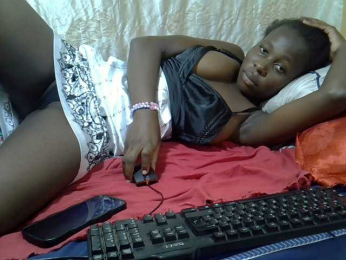 Tightpussie1 webcam model stream image