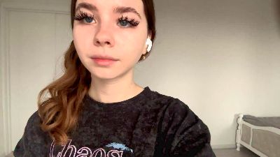 Lil_PUSS_XOO webcam model stream image