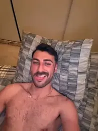 Aliiiix webcam model stream image