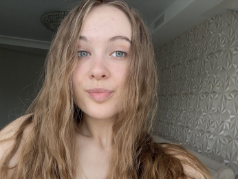 AlbertaClem webcam model stream image