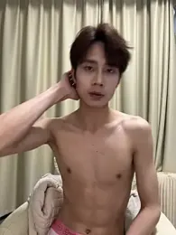 SM_004 webcam stripchat model stream image