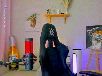 KiraRumGirl webcam model stream image