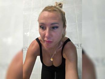 ARotikA1 webcam model stream image