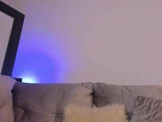 alanajoness webcam model stream image