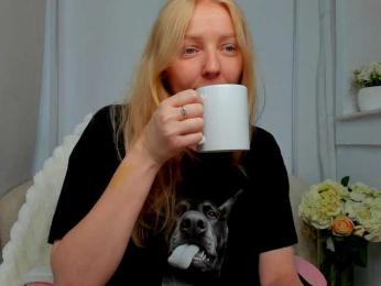 Sundy-Rose webcam model stream image