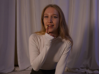 CorettaDaprile webcam model stream image