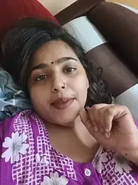 Cute-Simmi69 webcam stripchat model stream image
