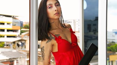 Melissa webcam model stream image