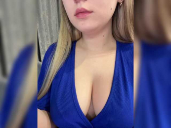 AlinaRay webcam model stream image