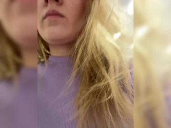 Mari_Mari webcam model stream image