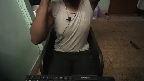 Tamil_KDD webcam stripchat model stream image