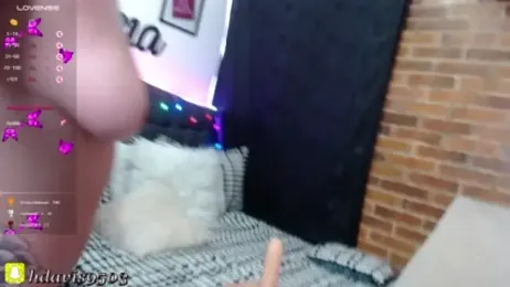 hannasky_ webcam stripchat model stream image