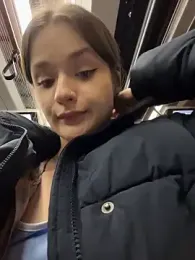 KittyQueeny webcam model stream image