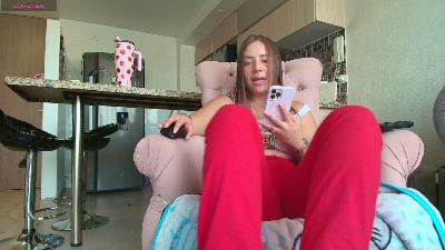 Squirt_Fountain webcam model stream image