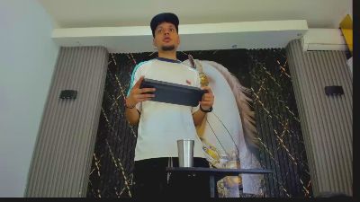 Lucas_hot_20 webcam cam4 model stream image