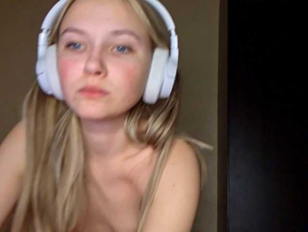 MilagroKailey webcam bongacams model stream image