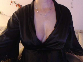 goodSnowQueen webcam model stream image