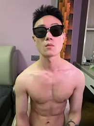 ICE1069 webcam stripchat model stream image