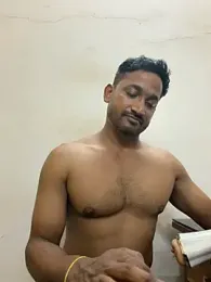 Rabi_BULKBEAST webcam stripchat model stream image