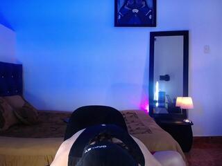 Santiago Sant webcam model stream image