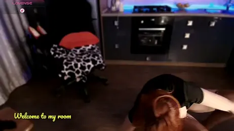 emlana webcam model stream image