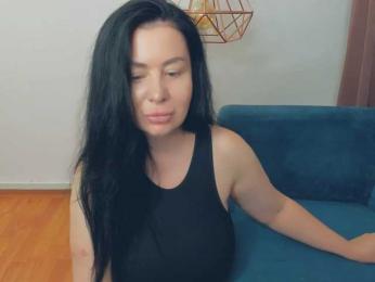 BrilliantGirl webcam model stream image