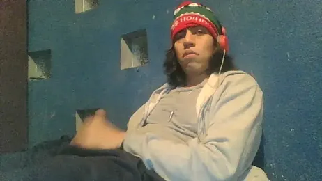 AlexAlejandro13 webcam model stream image