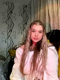 hi_im_Eva webcam stripchat model stream image