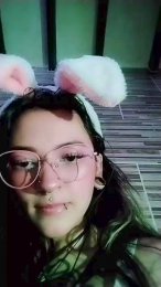 Kitty_and_Axel webcam model stream image