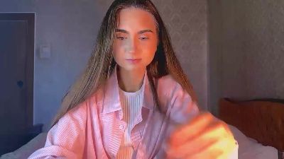 ThoraCrosten webcam cam4 model stream image