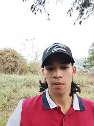 RoomExotic11 webcam model stream image