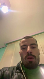 frantri00 webcam cam4 model stream image