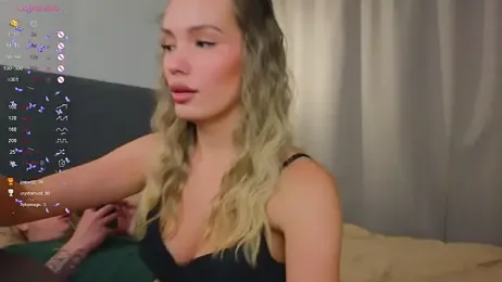 W___ webcam model stream image