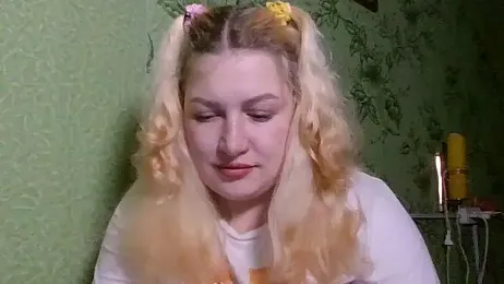 SweetyPeache webcam model stream image