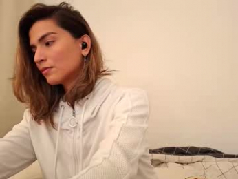 skyamber8v2 webcam model stream image