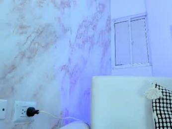 owen__zoe webcam model stream image
