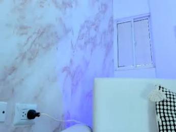 owen__zoe webcam model stream image